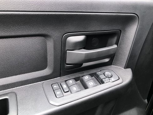 New 2026 RAM 3500 Tradesman w/ Chrome Appearance Group image 12