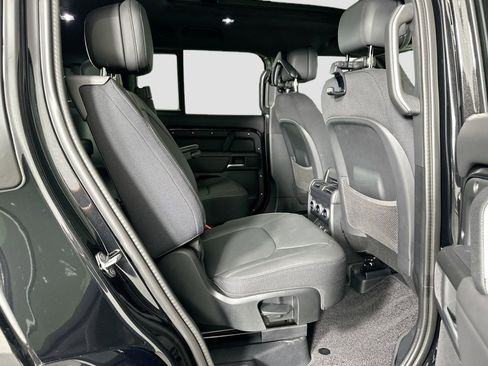 New 2025 Land Rover Defender 130 V8 image 19