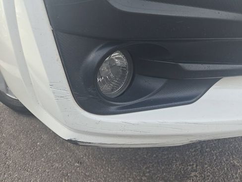 Used 2017 Subaru Impreza 2.0i Premium image 14