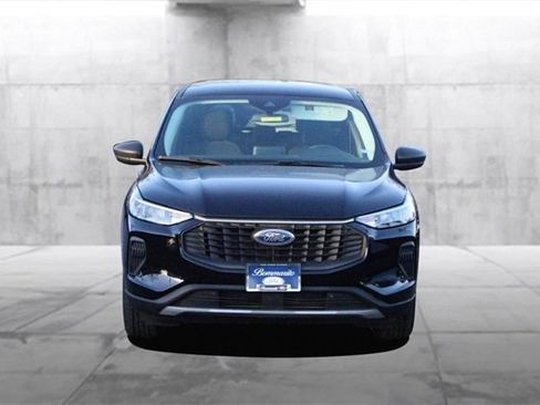 Certified 2024 Ford Escape Active w/ Cold Weather Package image 4