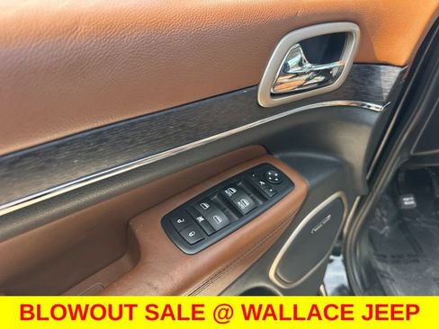 Used 2016 Jeep Grand Cherokee Summit w/ Platinum Series Group AWD/4WD image 21