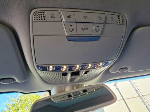 Used 2017 Mercedes-Benz GLC 300 4MATIC image 17