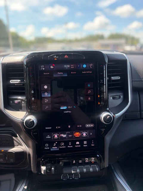 Used 2025 RAM 2500 Laramie w/ Night Edition AWD/4WD image 27