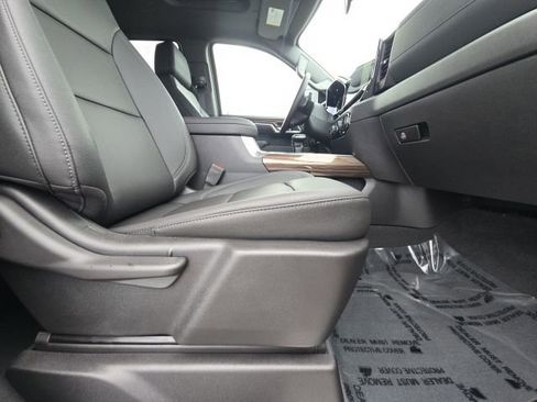 Used 2025 Chevrolet Silverado 1500 LT Trail Boss w/ Convenience Package II image 21