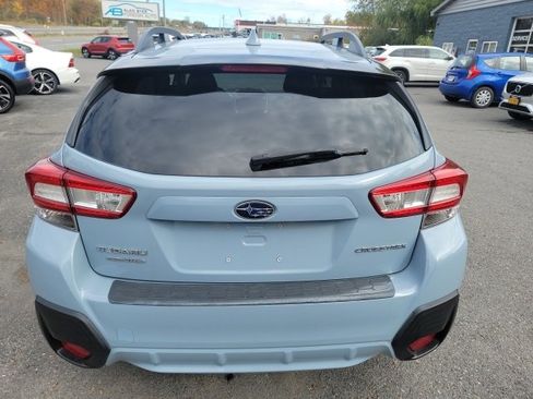 Used 2018 Subaru Crosstrek 2.0i Premium w/ Eyesight System image 3