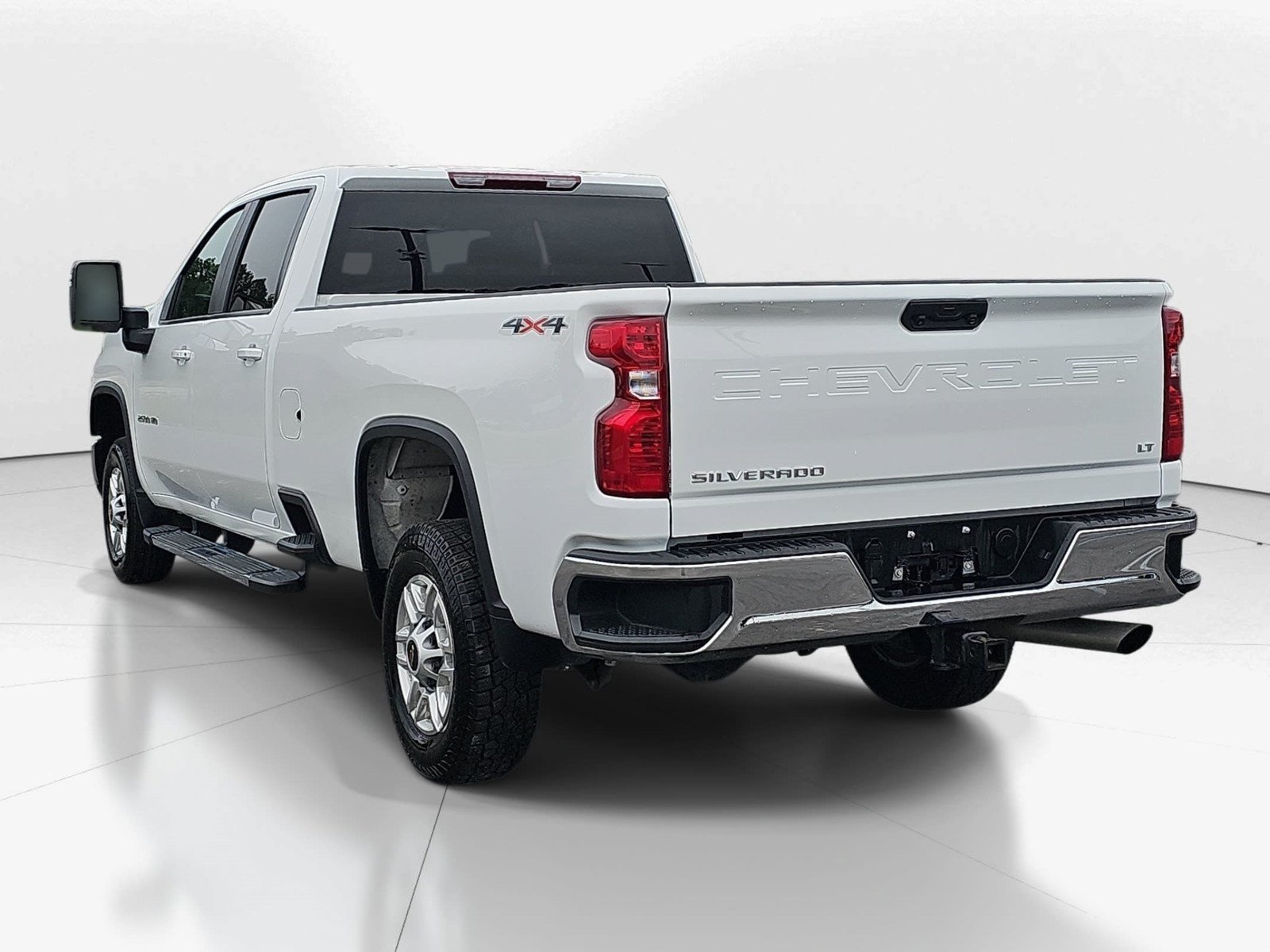 Used 2025 Chevrolet Silverado 2500 LT w/ Convenience Package AWD/4WD image 6