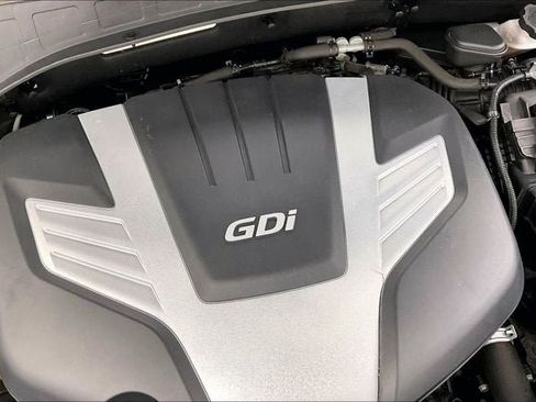 Used 2018 Hyundai Santa Fe AWD image 30