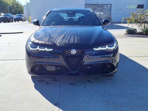 New 2025 Alfa Romeo Giulia RWD w/ Driving Assist Package image 4