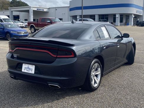 Used 2018 Dodge Charger SXT Plus image 7