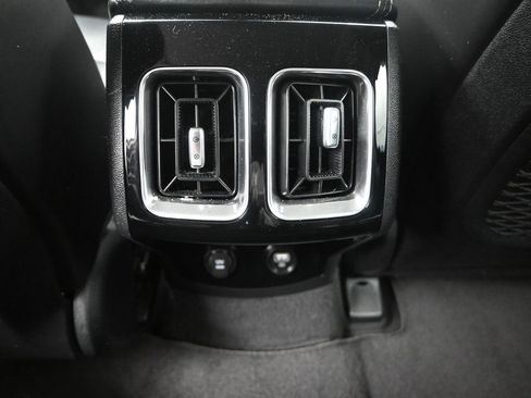 Certified 2023 Kia Sorento SX image 33