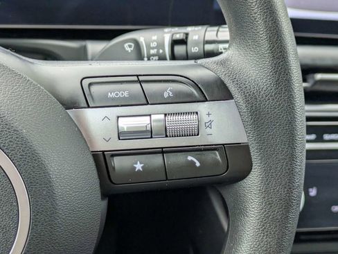 Used 2025 Hyundai Tucson SEL FWD image 26