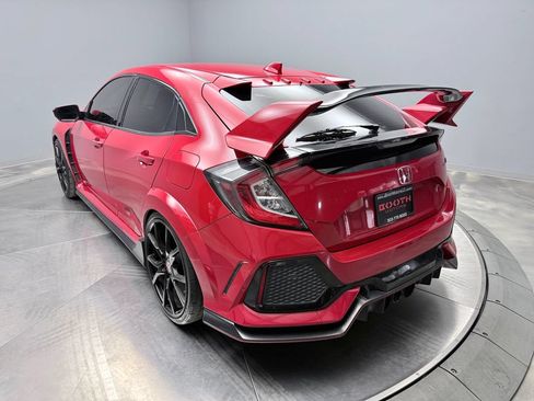 Used 2018 Honda Civic Type R image 7