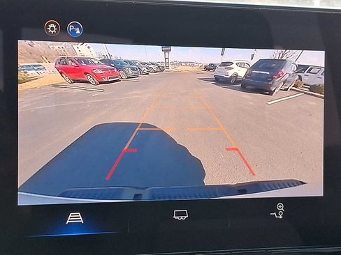 Used 2026 Chevrolet Colorado Trail Boss image 15