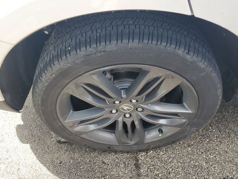 Used 2024 Acura RDX A-Spec image 9