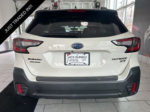 Used 2021 Subaru Outback Onyx Edition XT image 5