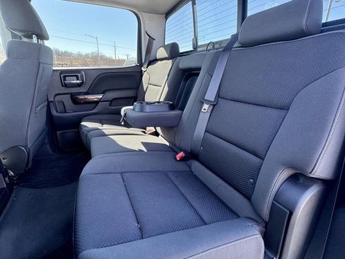 Used 2018 GMC Sierra 1500 SLE w/ SLE Value Package image 10