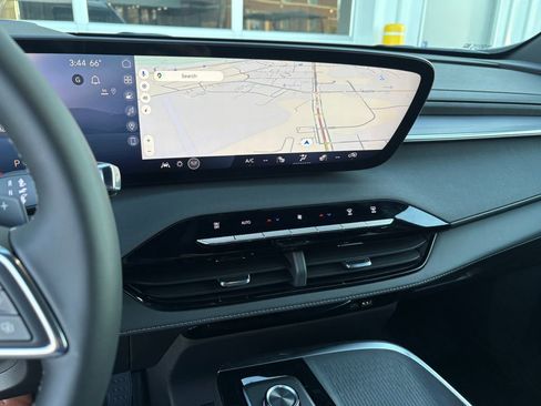 New 2026 Buick Enclave Sport Touring w/ Power Package image 23