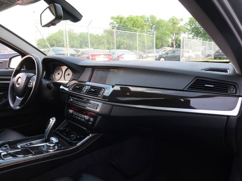 Used 2011 BMW 535i Sedan RWD image 26