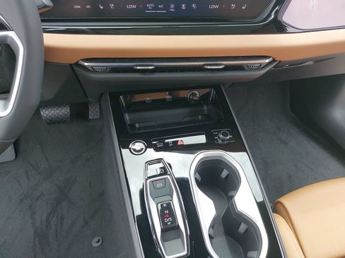 New 2026 Audi A6 Premium Plus AWD/4WD image 22