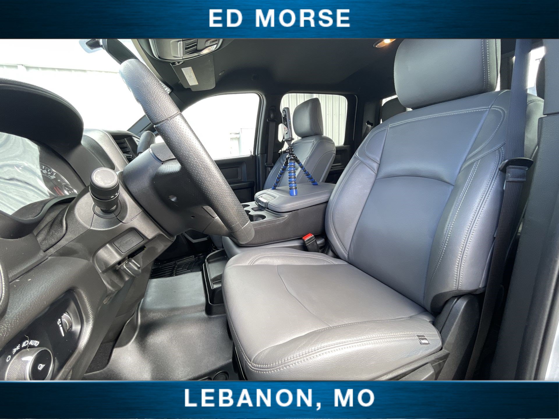 Used 2024 RAM 3500 Tradesman w/ Chrome Appearance Group AWD/4WD image 18