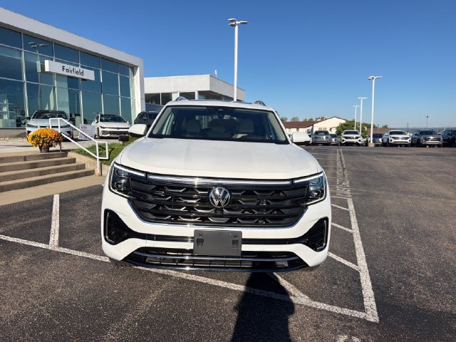 Used 2024 Volkswagen Atlas SEL Premium R-Line AWD/4WD image 9