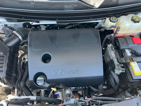 Used 2020 Chevrolet Traverse RS w/ LPO, Floor Liner Package AWD/4WD image 54