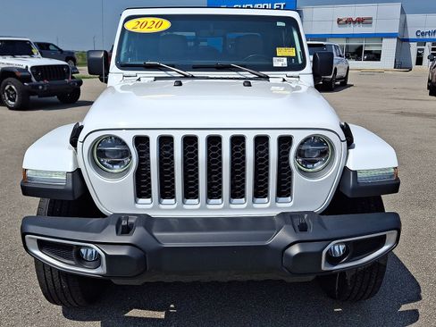 Used 2020 Jeep Gladiator Overland AWD/4WD image 28