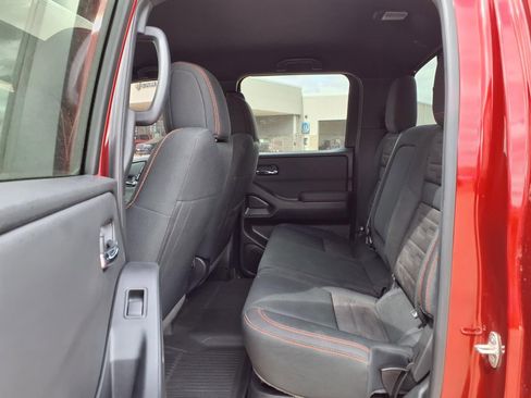 Used 2023 Nissan Frontier PRO-4X w/ Pro Convenience Package AWD/4WD image 22