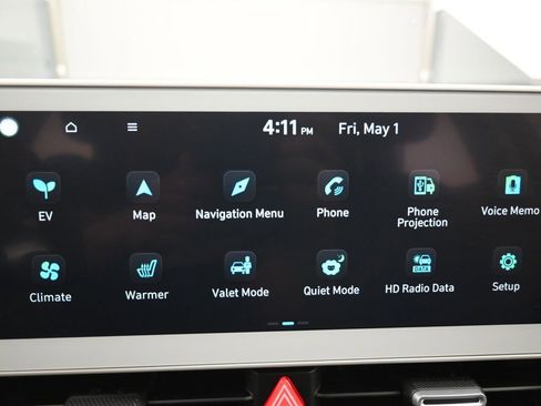 Used 2023 Hyundai Ioniq 5 SE AWD/4WD image 11