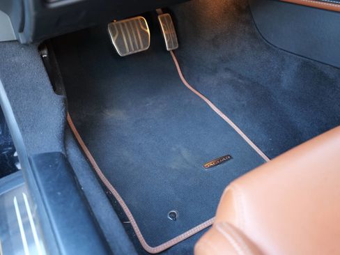 Used 2021 Jaguar F-TYPE R image 77