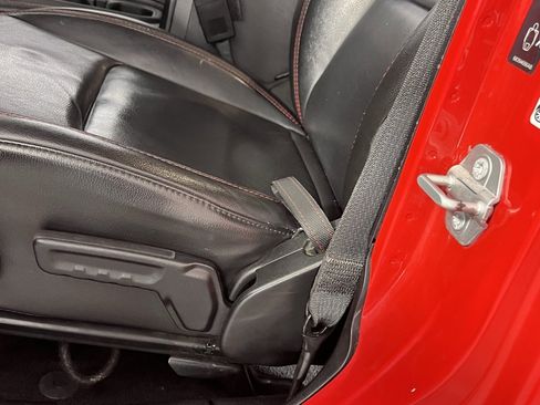 Used 2021 Jeep Wrangler Unlimited Rubicon w/ Dual Top Group image 26