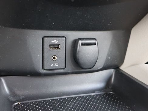 Used 2018 Nissan Rogue Sport FWD image 16