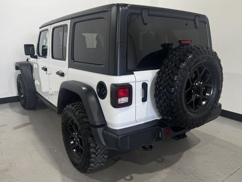 Used 2025 Jeep Wrangler Unlimited Sport AWD/4WD image 41