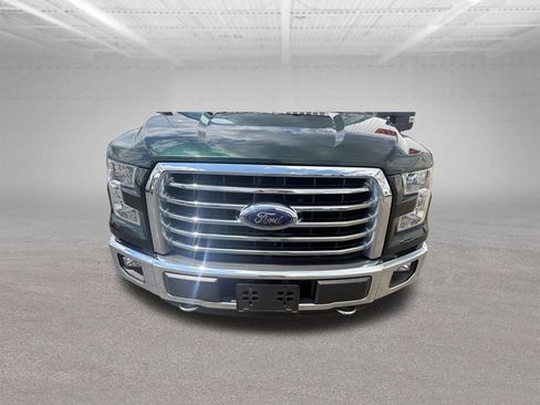 Used 2016 Ford F150 XLT w/ Equipment Group 302A Luxury AWD/4WD image 13