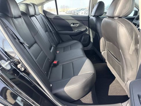 Used 2023 Nissan Sentra SR w/ SR Premium Package image 20