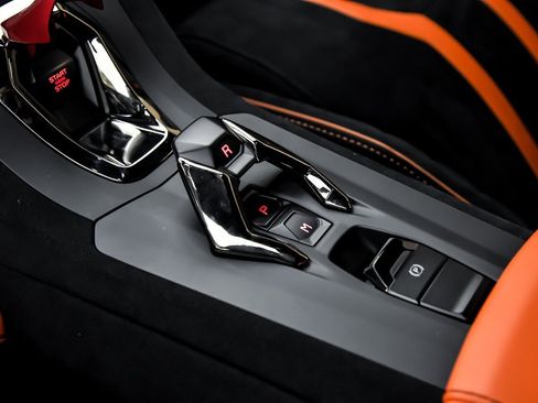 Used 2021 Lamborghini Huracan STO image 41