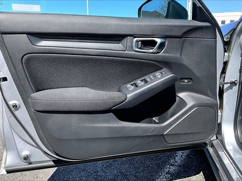 Used 2023 Honda Civic Sport image 21