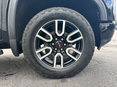 Used 2019 GMC Sierra 1500 AT4 w/ AT4 Premium Package AWD/4WD image 13