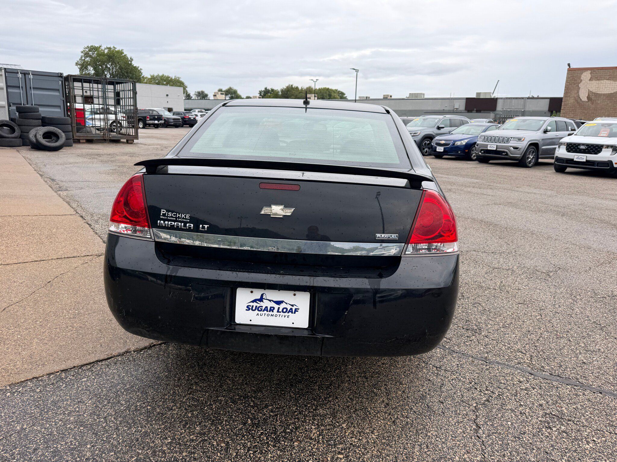 Used 2008 Chevrolet Impala LT w/ Luxury Edition Package FWD image 4