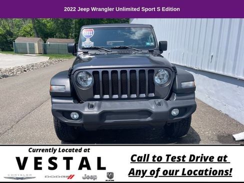 Used 2022 Jeep Wrangler Unlimited Sport image 4