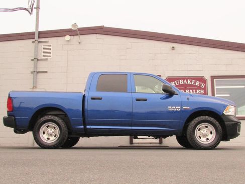 Used 2018 RAM 1500 Tradesman w/ Popular Equipment Group AWD/4WD image 7