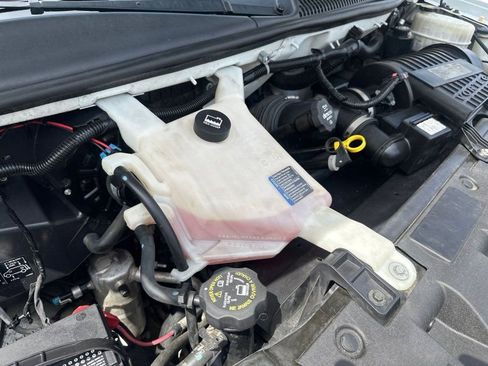 Used 2020 Chevrolet Express 2500 w/ Driver Convenience Package image 27