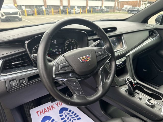 Used 2020 Cadillac XT5 Premium Luxury w/ LPO, Floor Liner Package AWD/4WD image 20