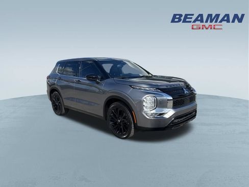 Used 2023 Mitsubishi Outlander SEL Black Edition AWD/4WD image 1