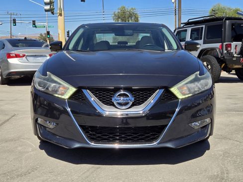 Used 2016 Nissan Maxima Platinum image 4