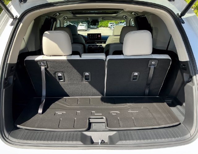 New 2026 Honda Pilot Elite image 30