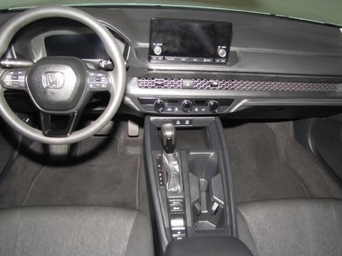 Certified 2025 Honda Accord LX image 13