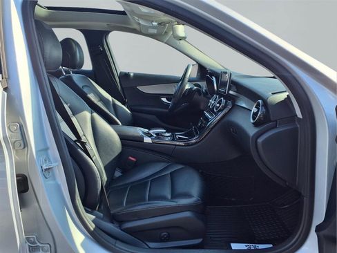 Used 2015 Mercedes-Benz C 300 4MATIC Sedan image 16