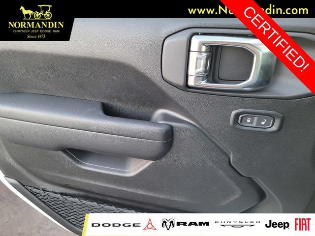 Certified 2025 Jeep Wrangler Sport AWD/4WD image 15