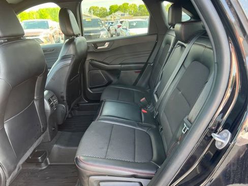 Used 2024 Ford Escape ST-Line Select w/ Tech Pack #2 AWD/4WD image 5